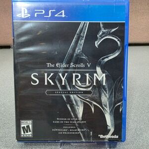 Bethesda Skyrim Special Edition PS4 Excellent DLC Included